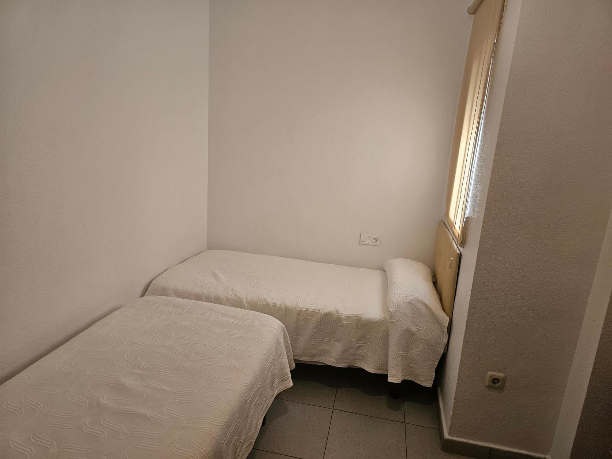 Apartamentos Plaza Alicante Quarto foto